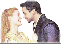 Joseph Fiennes and Gwyneth Patrow: Romeo and Juliet