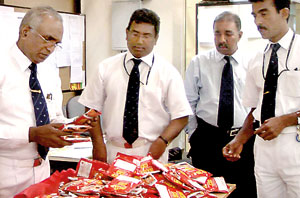 Chewing tobacco that was detected at the BIA. Pic by S. Kumarasinghe