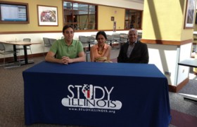 Scholarships Team welcomed by Study Illinois