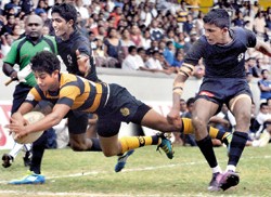 Thomian squib not enough to subdue the Royal charge