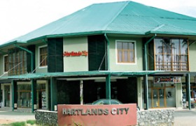 Hartland City: luxury facility in Meegoda