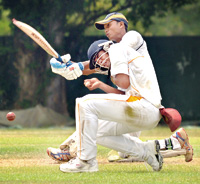 Colts batsman Oshada Fernando in action against NCC at Maitland Place yesterday. (Pix Amila Gamage)