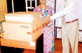 A Complete computer unit for Walahanduwa President’s Balika Vidyalaya