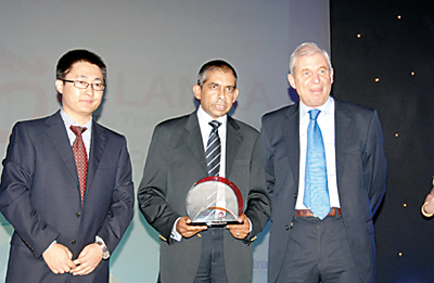 Mercantile Seamen Training Institute honoured for their dedication in Maritime training excellence at the Sri Lanka Ports, Trades and Logistic Conference 2012