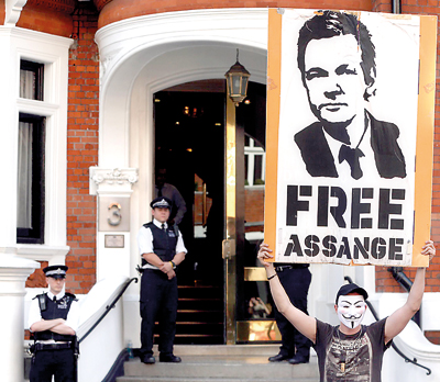 assange-london