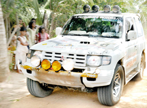 Last year’s overall winners Sanjeewa Ambagahawatte and Rahal Uluvita in their Mitshubishi Pajero