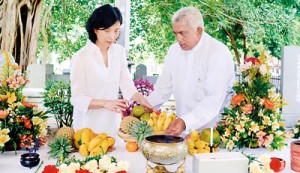 Western Provincial Councillor Jayantha de Silva is seen in the picture participating in the Japanese spiritual day held recently at the General Cemetery, Borella, Japanese section.