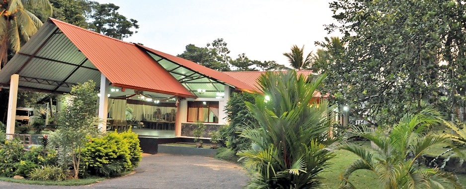‘Rivinka Riverside’: Nature holidays