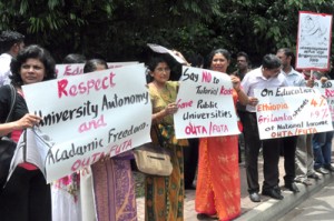 Striking university teachers