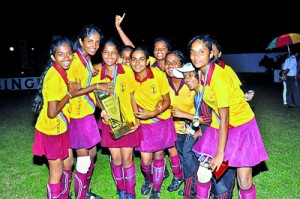 The victorious Pushpadana team