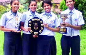 Young debaters of Gateway Kandy win K.M.De Lannerolle Memorial Trophy for the third consecutive year