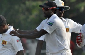 Eranga, Herath send Kiwis into hiding