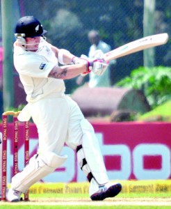 Brendon McCullum stood tall for New Zealand with a well composed 68.