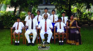 Standing from left to right: Danuka Nimnasiri, Dilina Abeysinghe, Ruchika Senevirathne, Movin Pelawatte, Deelaka Wickramasinghe. Seated from left -- Rivi Paranahewa (Vice Captain), Ranjith Payagala (MIC), Col LMD Dharmasena (Principal), Thisura Thibbotuge (Captain), Shamali Ratnayake (MIC Primary Section)