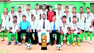The Zahira College Under 19 team.
