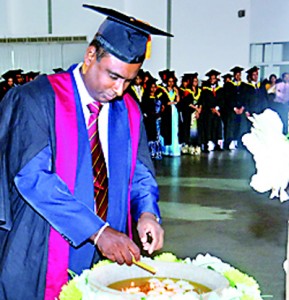 Mr. Mohan Pathirana – CEO/ Executive Director – ICBT Campus, lighting the traditional oil lamp