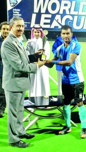 Nuwan with the Best Player of the Tournament trophy