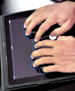 Software for the blind: The keyboard with eight dots that facilitates accurate typing.