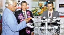 Thai Ambassador opens Mettasena exhibition
