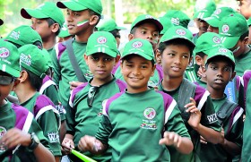 ZAHIRA WALK 2012