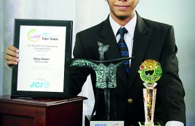 19-year-old Sri Lankan youngest to win JCI World Public Speaking Championship