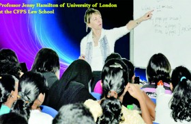CfPS Law School offers University of London LL.B Degree in Sri Lanka