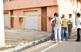 Walls come tumbling down as CMC bulldozes its  way through in Kollupitiya