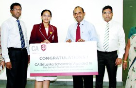 CA Sri Lanka scholarship for top 2012 AL commerce student