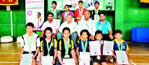 The winners with Chief Guest P.N. Pestonjee and Chandana Perera , the Chairman of the Organising Committee of the competition, Thushara Sampath (Tournament Secretary - TTASL) and Prabath Priyantha (ITTF Umpire).