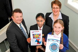 Angelika Wimalasooriya (second from left) displays her winning design