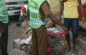 Environmental Police cracks down on rotten food sales