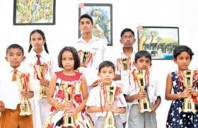 Union Bank awards Piyawara art competition winners