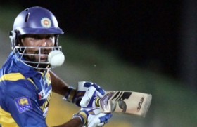 Dilshan guides Sri Lanka to emphatic win