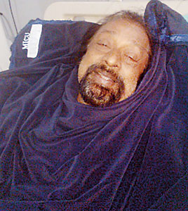 Manoharan in hospital bed