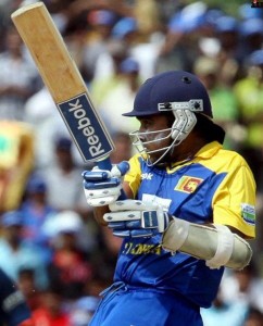 Mahela Jayawardena ack in the squad after injury