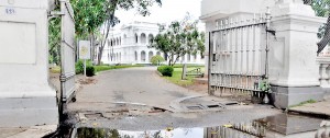 Premier museum in the country:The neglected entrance area