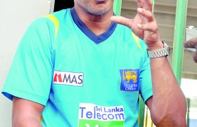 Vaas’ vision to make Lankan bowlers shine again