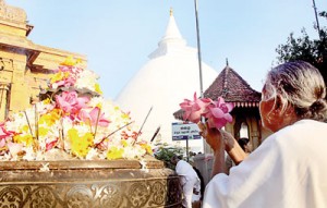 Many participate in religious activities during the nonagatha period
