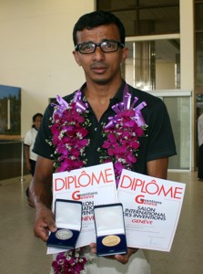 LOCAL INVENTOR - Manju at airport welcome