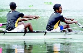 Moratuwa University rowing champs