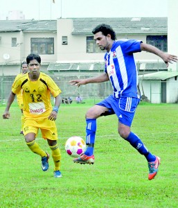 Neither side were able dominate the curtain raiser of DPL 2013 at the City League grounds, yesterday. - Pic by Susantha Liyanawatte