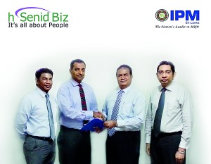Shanaka Fernando, General Manager - Human Resources of WNS Global Services Pvt Ltd, Dinesh Saparamadu, CEO and Founder of hsenid Business Solutions, Dyan Seneviratne, Chief Executive Officer ,  Institute of Personnel Management (IPM) & Sampath Jayasundara, Director/General Manager of hsenid Business Solutions after signing the agreement.