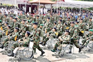 Disabled soldiers on wheel chairs taking part in yesterday’s Victory Day parade at the Galle Face Green in Colombo. President Mahinda Rajapaksa was the chief guest. Pic by Indika Handuwala