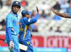 India through in high scoring warm-up