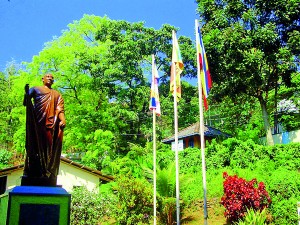 The Statue of Wariyapola Sri Sumangala Thera