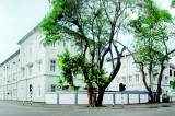 Colombo Medical School gets life support from  alumnus body