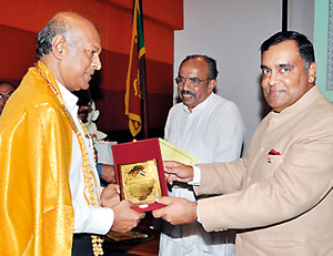 Prof. Sudharshan Seneviratne and Indian High Commissioner Y.K. Sinha