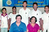 Carrom: Lankan contingent off to India