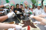 Dickwella Resort welcomes festive season with cake ceremony