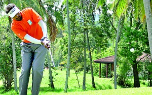 Overall Winner of the SriLankan Airlines Golf Classic for the Men’s Gross Score, Subramaniyam Sashikumar